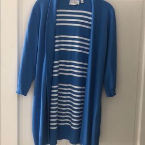 Light weight longer sweater